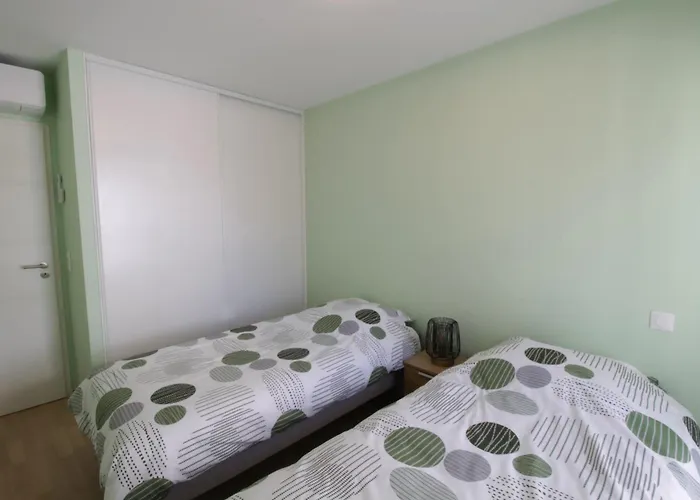 アパート New T3 With Air Conditioning 2 Steps From The *